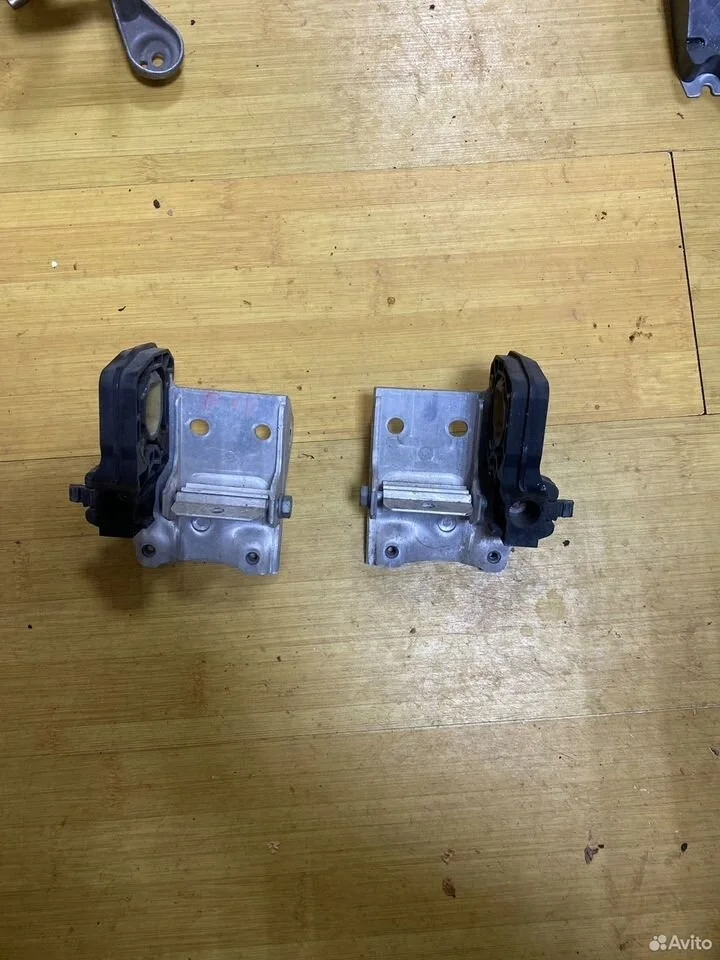 Крепление радиатора bmw f10 f10 lci