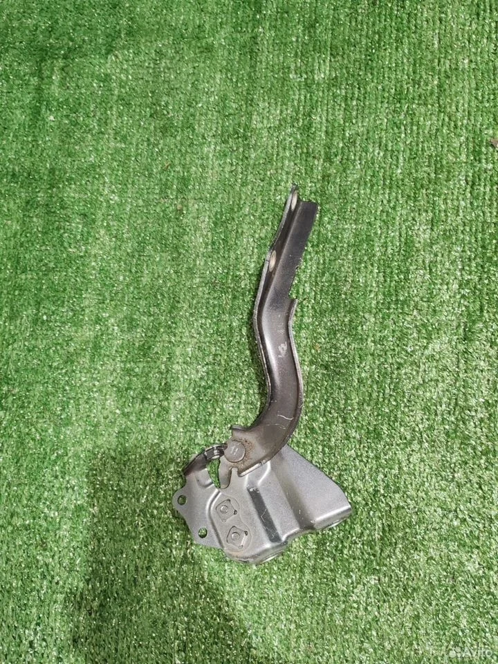 Петля капота левая toyota land cruiser prado 150 2