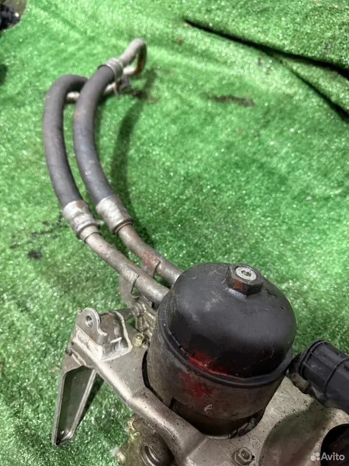 Масляный стакан bmw m5 e60 в сборе с трубопроводам