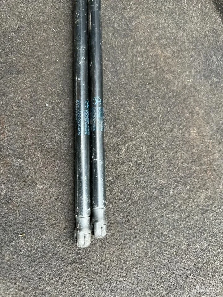 Амортизатор капота mercedes a2079800764