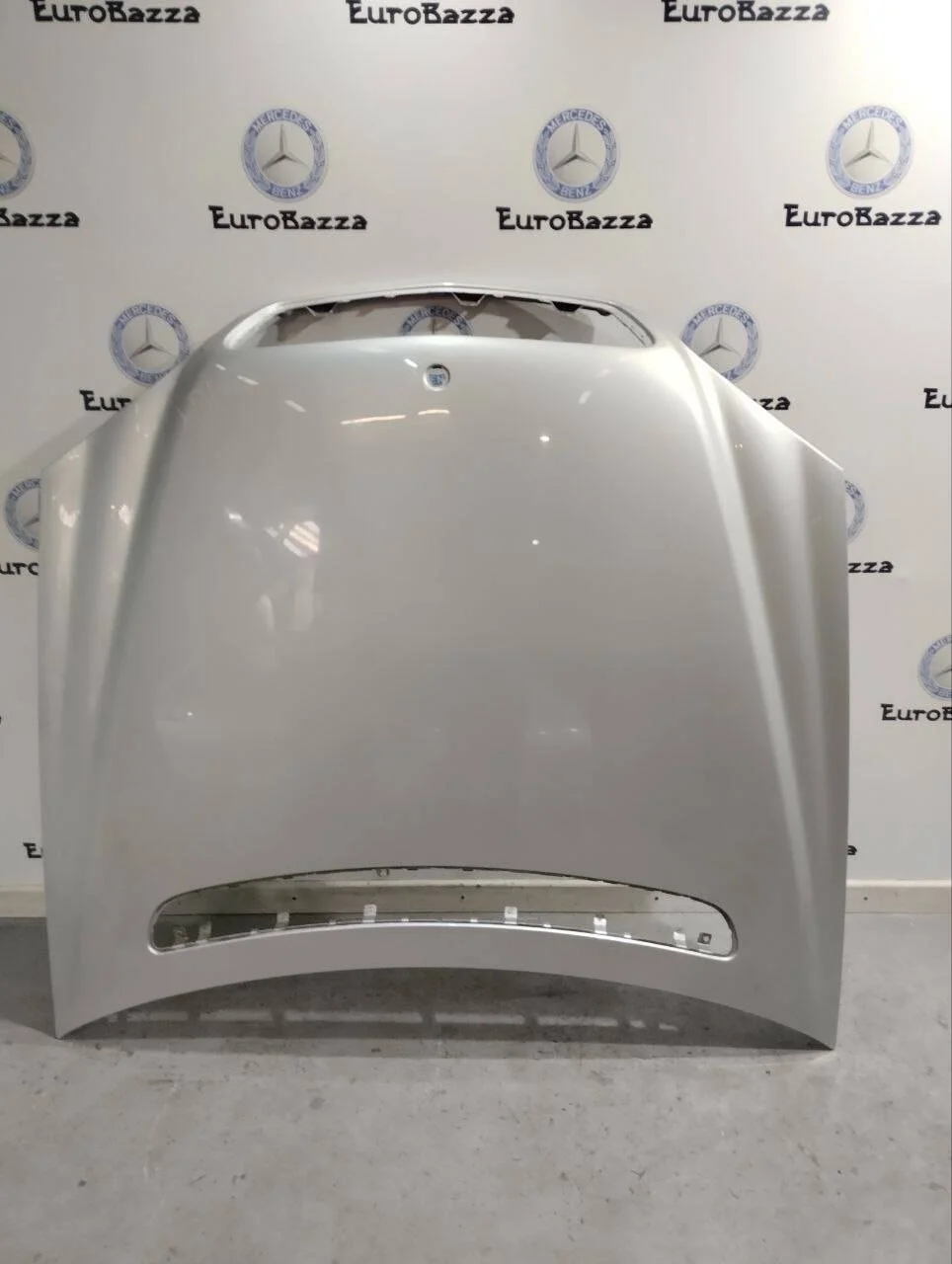 Капот Mercedes W220