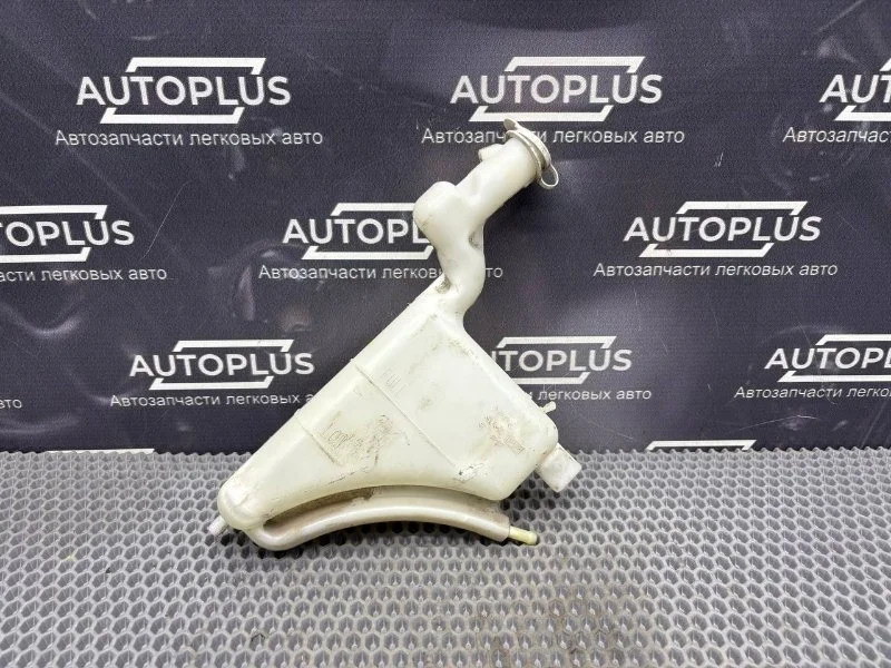 Расширительный бачок Mitsubishi Outlander 3 2013 1375A261 КРОССОВЕР 2.0 4B11