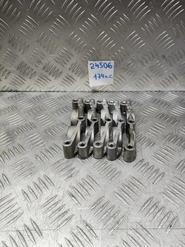 Бугель распредвала Nissan Pathfinder 11039EB30A R51 YD25 DDTI