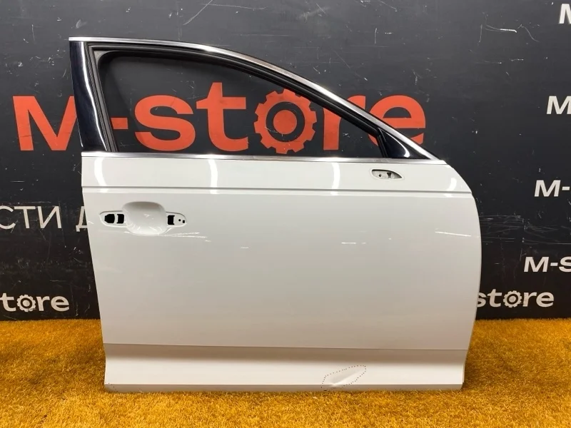 Дверь Audi A4 2015 8W0831052 B9/8W CVKB, передняя правая