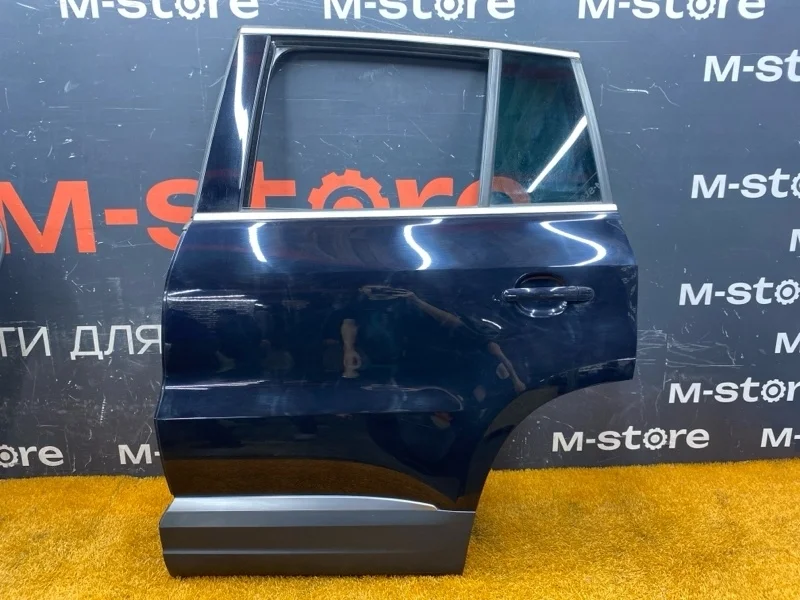 Дверь Volkswagen Tiguan 2013 5N0833055A 5N CTH, задняя левая