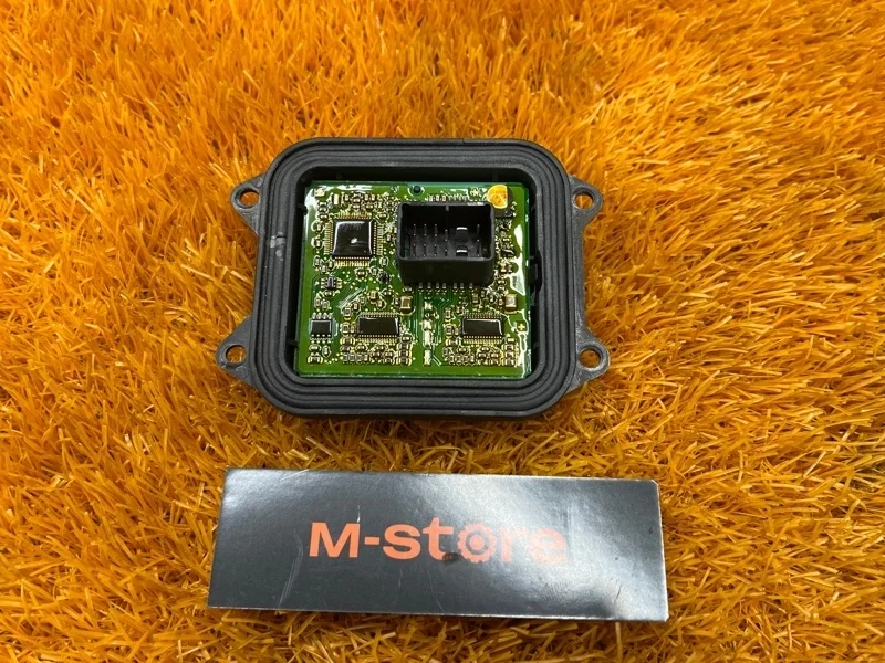 Блок управления фарой Bmw X6 2011 7189311 E72/E71 N63B44A, левый