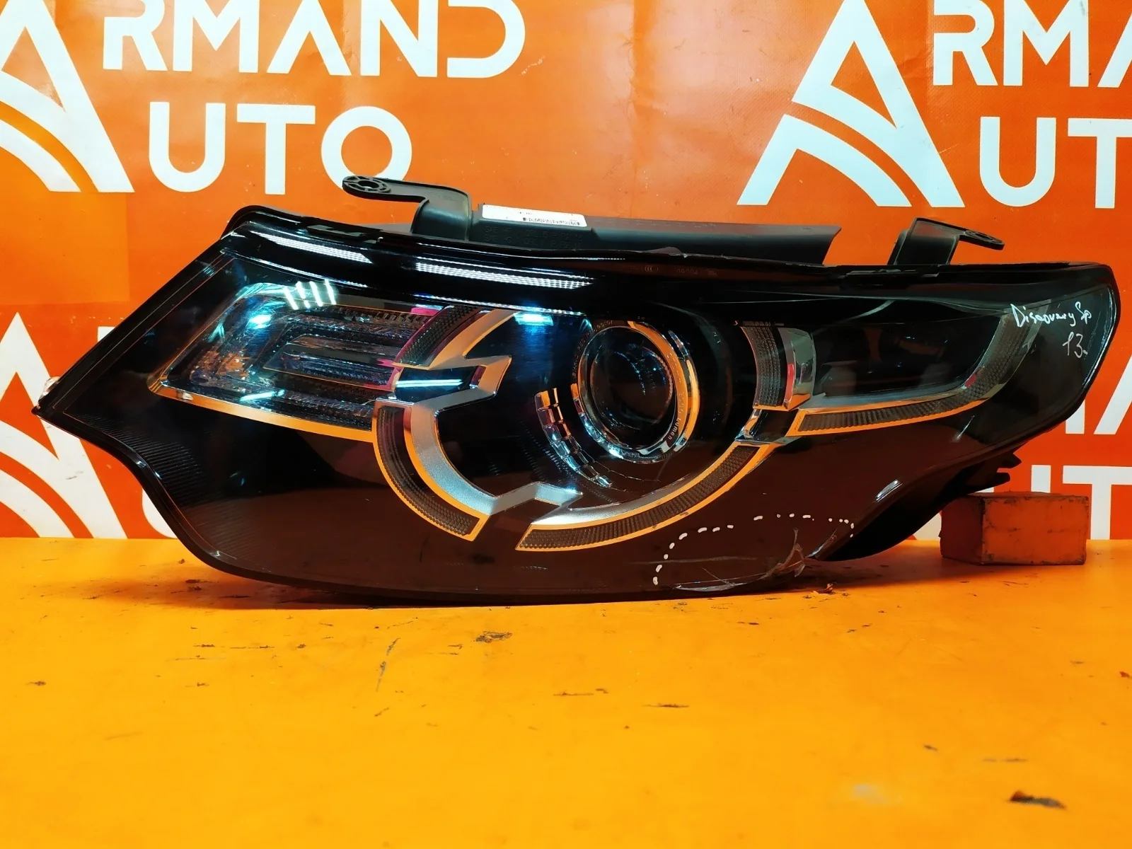 Фара Land Rover Discovery Sport 2014-2019 L550