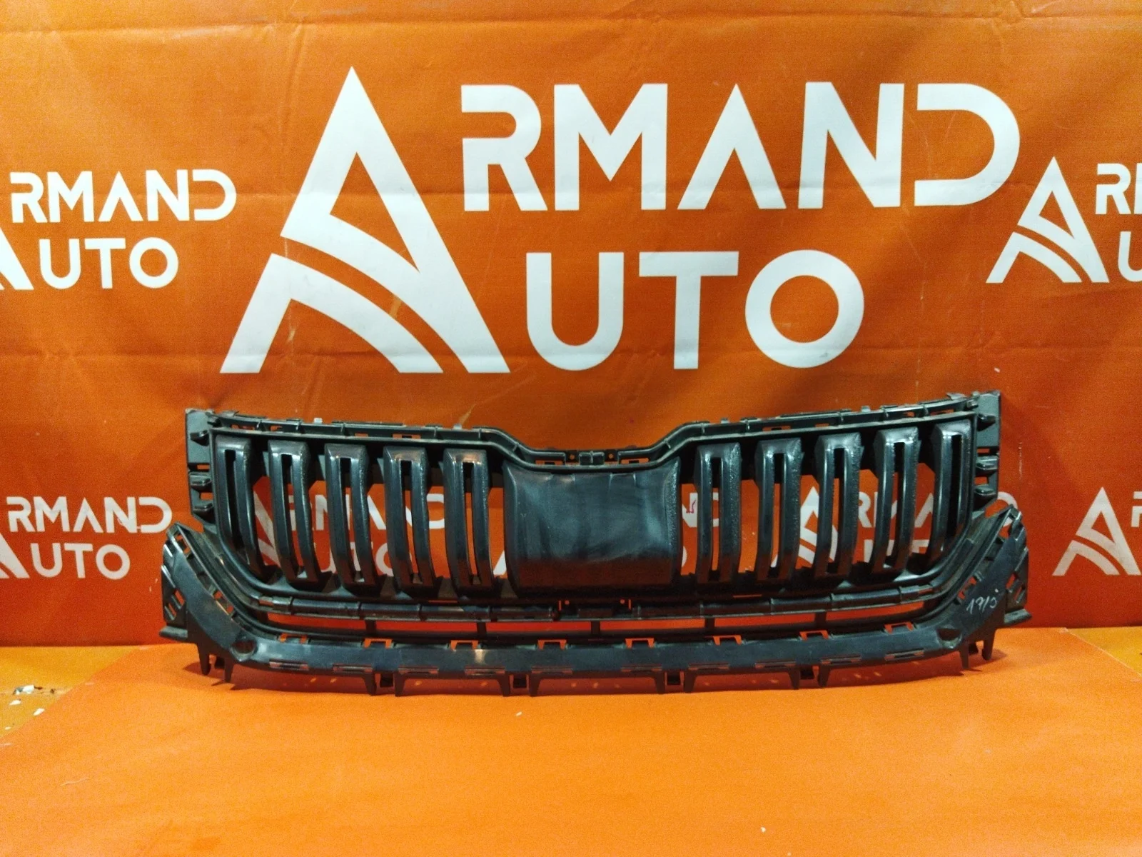 Решетка радиатора Skoda Kodiaq 2016-нв