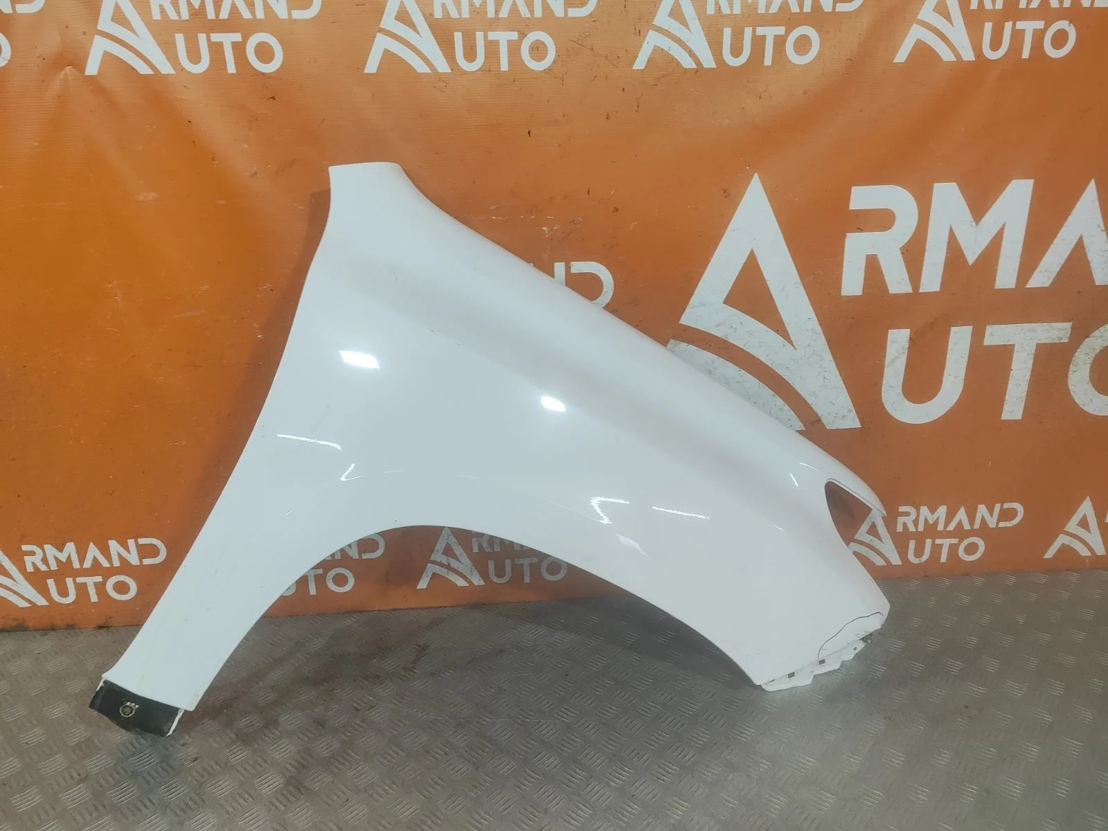 Крыло Toyota Land Cruiser Prado 2009-2017 150