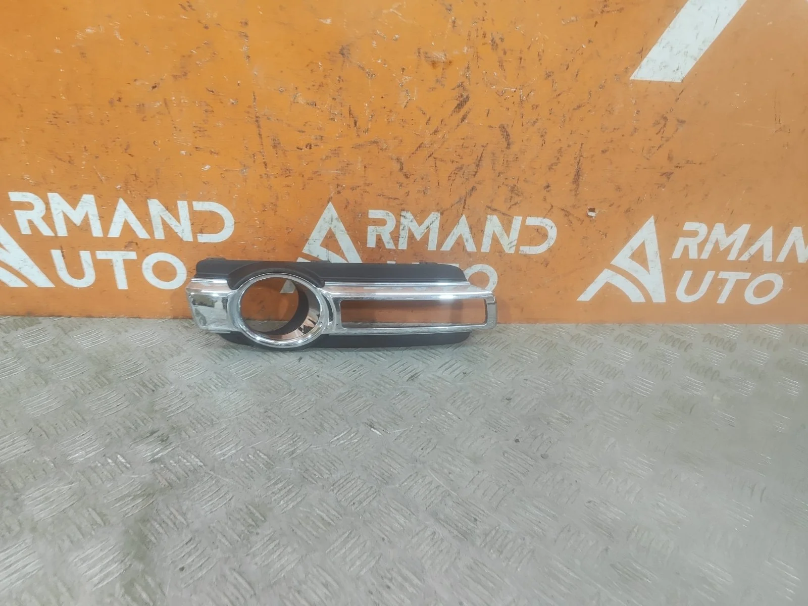 Окантовка птф Mitsubishi Pajero 2014-нв