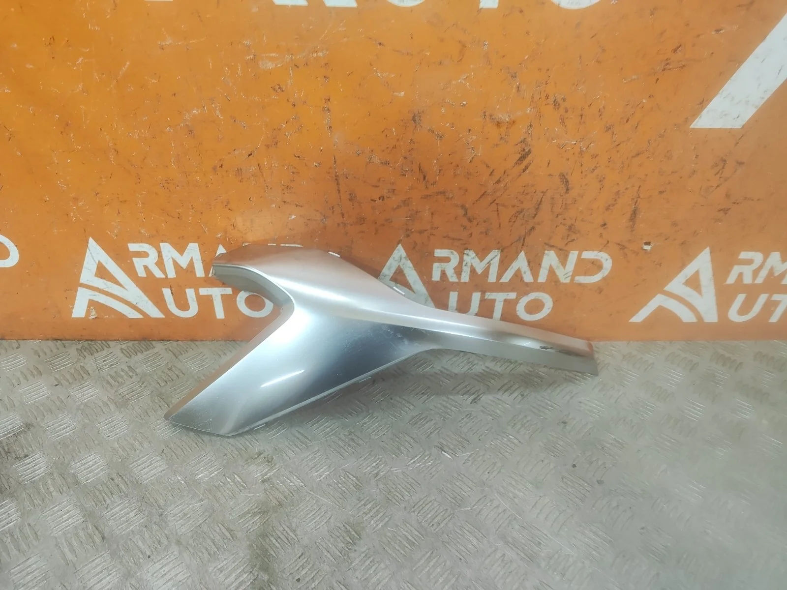 Накладка юбки бампера Hyundai Santa Fe 2020-нв 4 TM