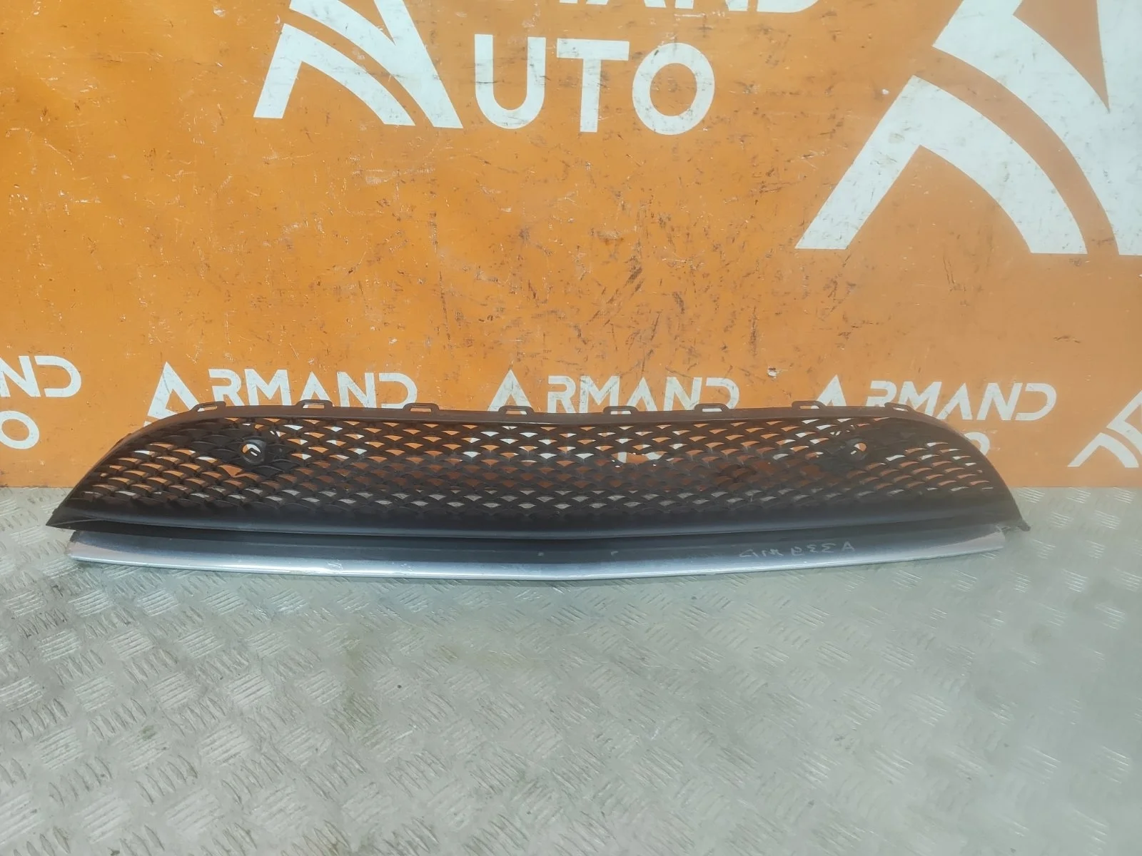 Решетка бампера Mercedes -Class 2017-нв W222