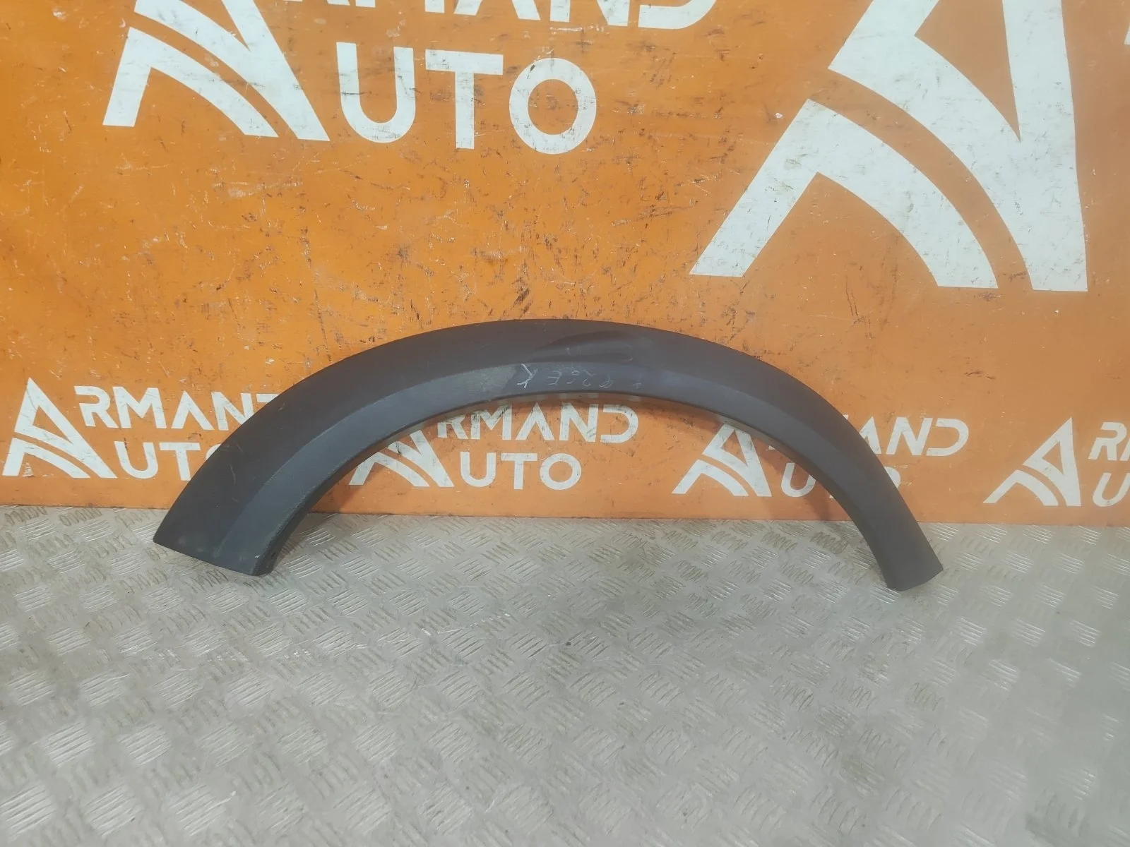 Расширитель крыла Volvo XC70 2007-2016