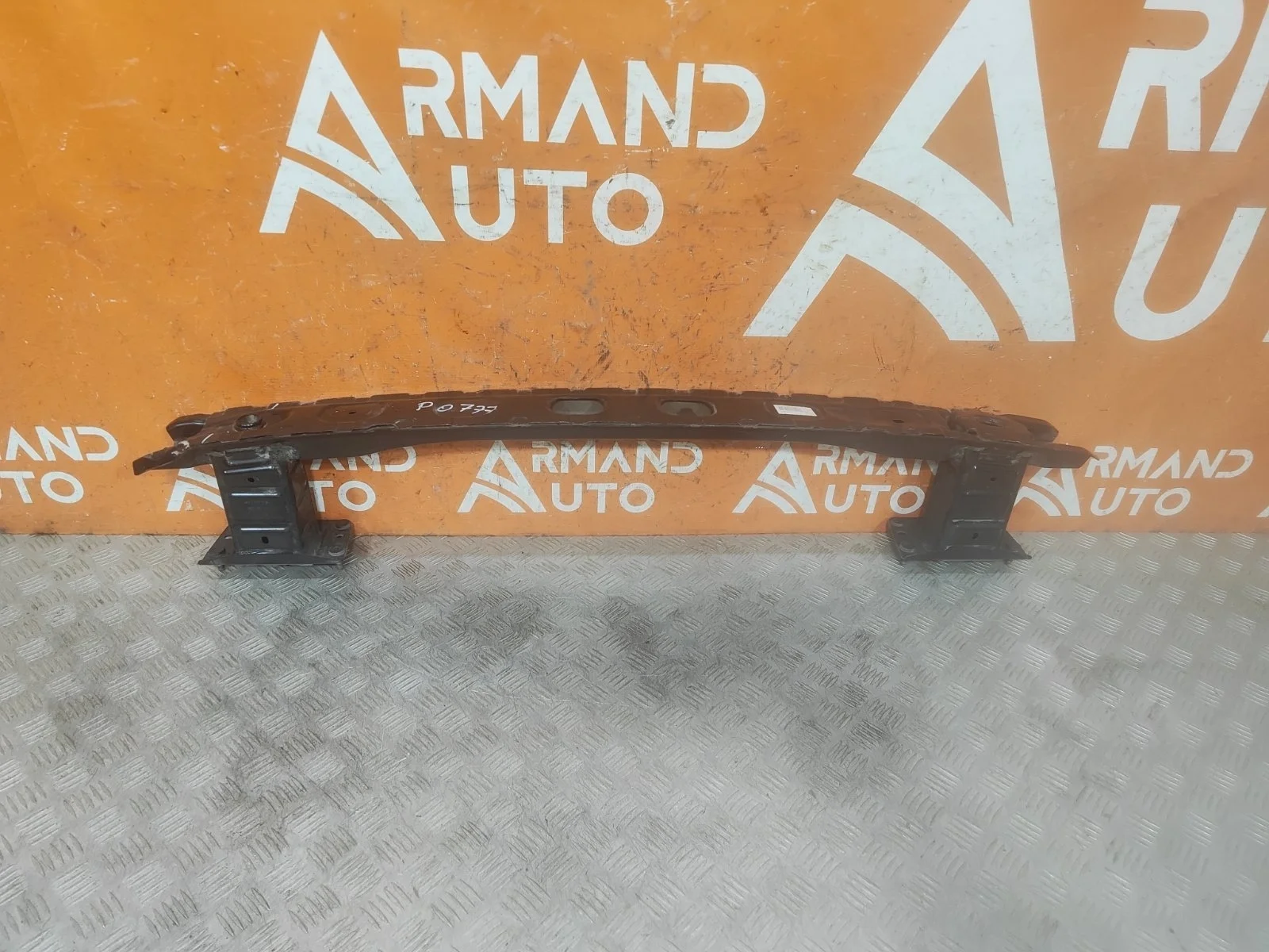 Усилитель бампера Mercedes B-Class 2011-2018 W246