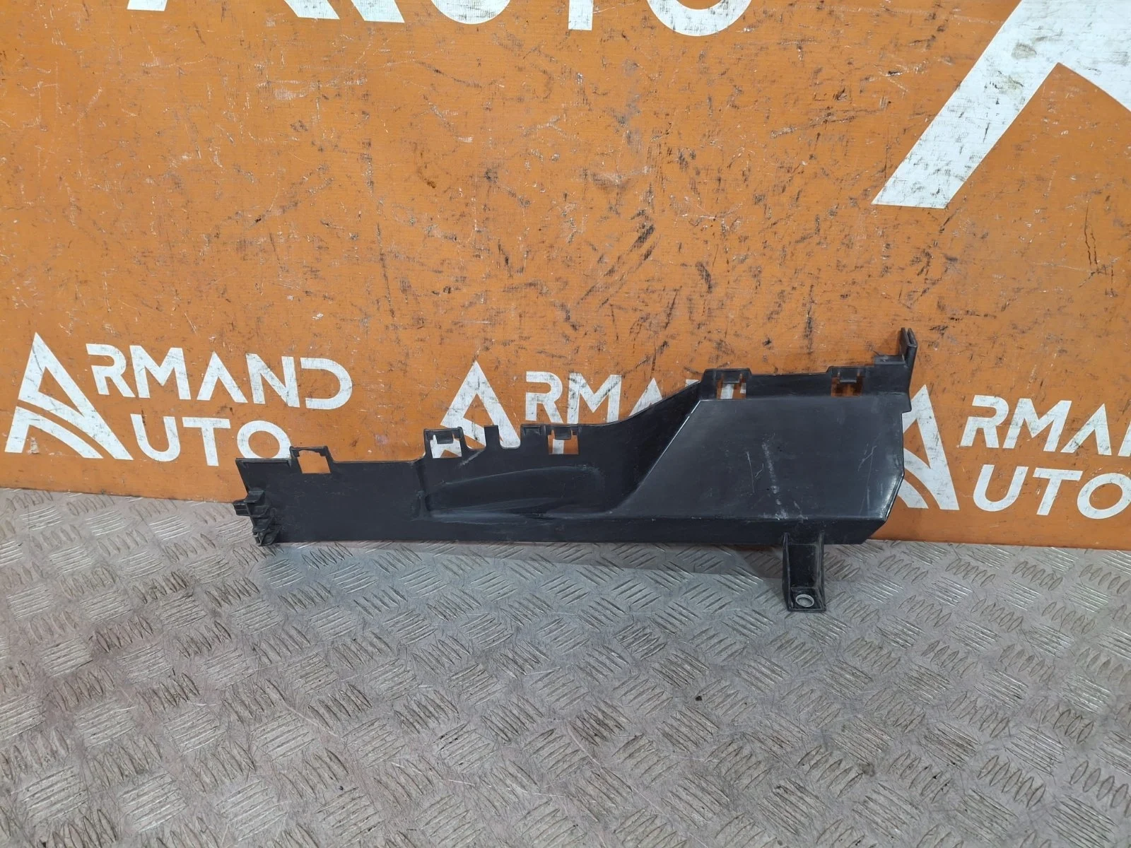 Воздуховод радиатора BMW X5 2013-2018 F15