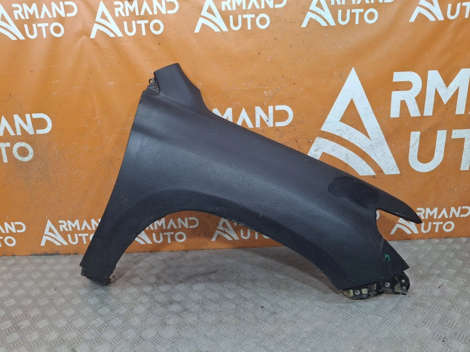 Крыло Toyota Land Cruiser 2007-2012