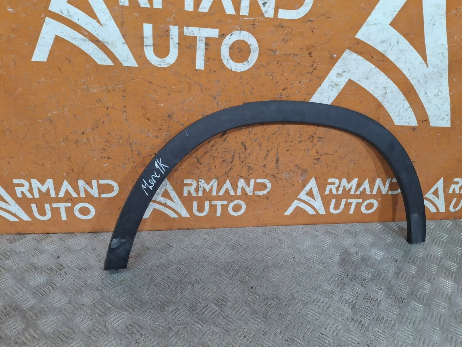 Расширитель крыла Mercedes GLA-Class 2013-2020 X156