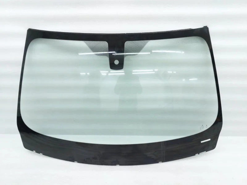 Стекло лобовое BMW 3-Series 2015 F30