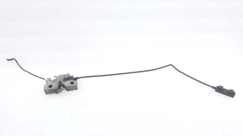 Замок капота Skoda Rapid 2017 NH3