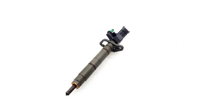 Форсунка топливная Range Rover Vogue 2014 L405