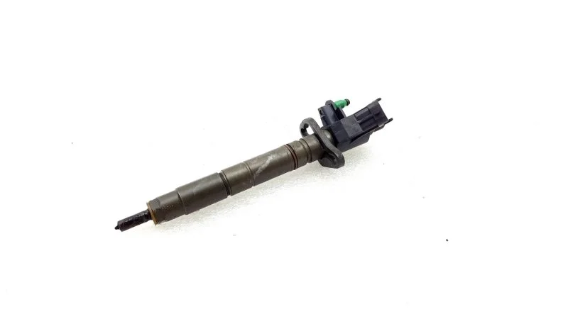 Форсунка топливная Range Rover Vogue 2014 L405