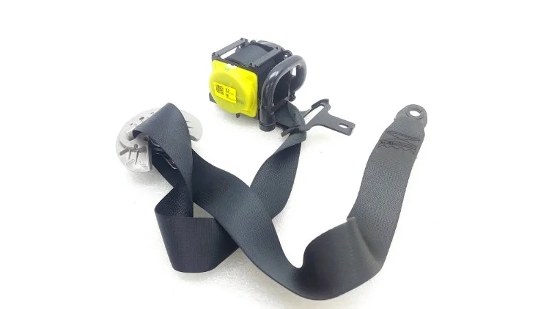 Ремень безопасности пиропатроном Kia Ceed 2019 CD