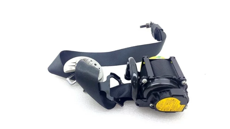 Ремень безопасности пиропатроном Kia Ceed 2021 CD