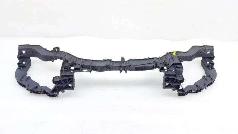 Панель передняя Ford Focus 2013 CB8