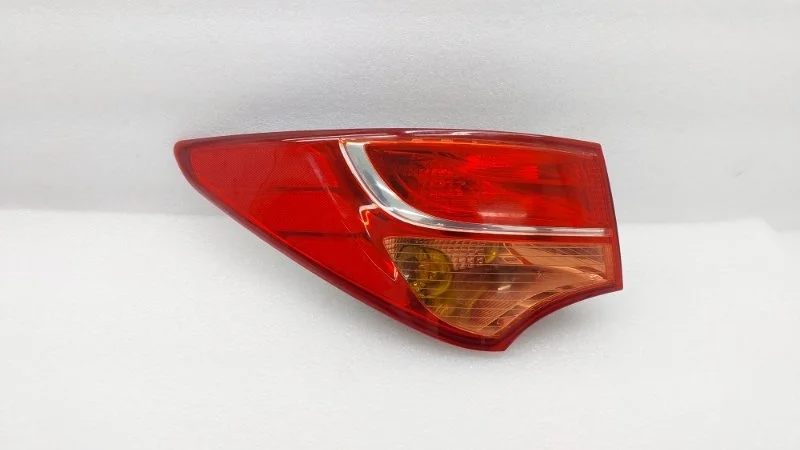 Фонарь Hyundai Santa Fe 2015 DM