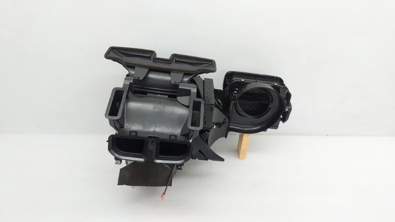 Корпус отопителя Skoda Rapid 2020 NK6