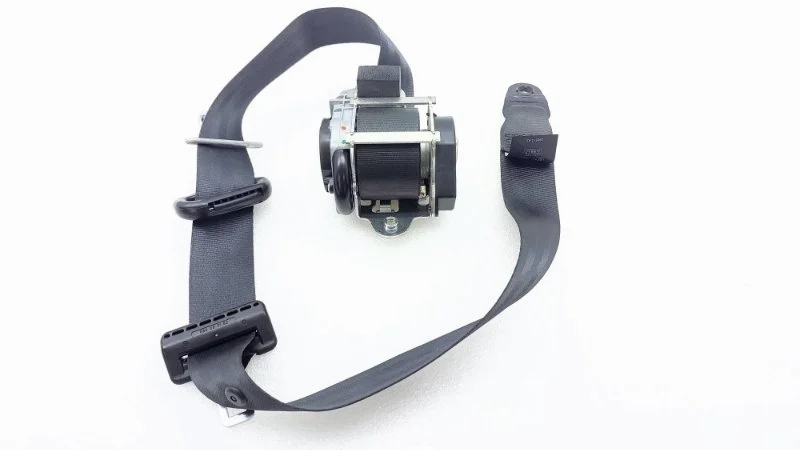 Ремень безопасности пиропатроном Ford Mondeo 2012 BD