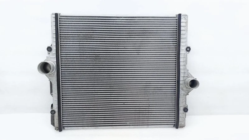 Интеркулер Toyota Land Cruiser Prado 2017 J150