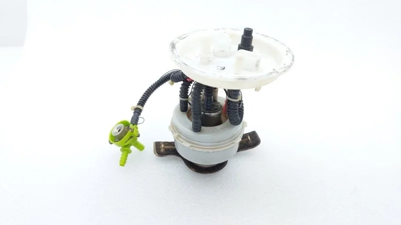 Насос топливный электрический BMW 5-Series 2012 F10