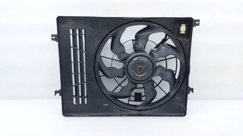 Вентилятор радиатора Kia Sportage 2014 SL