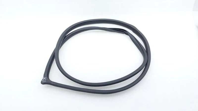 Уплотнитель проема двери Kia Rio X-Line 2020 FB