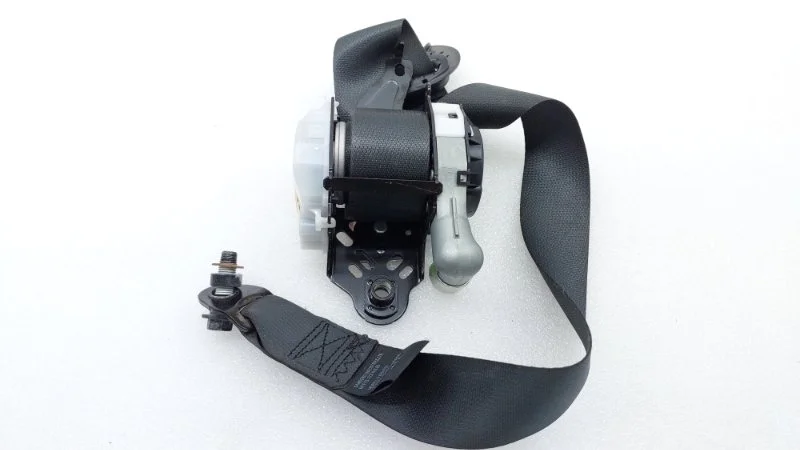 Ремень безопасности пиропатроном Kia Rio 2017 FB