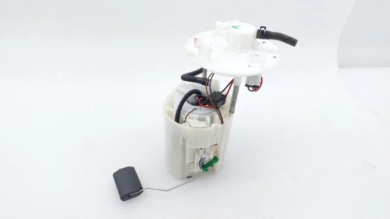 Насос топливный электрический Kia Rio 2017 FB