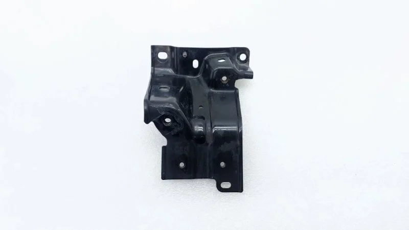 Кронштейн замка капота Nissan X-Trail 2017 T32