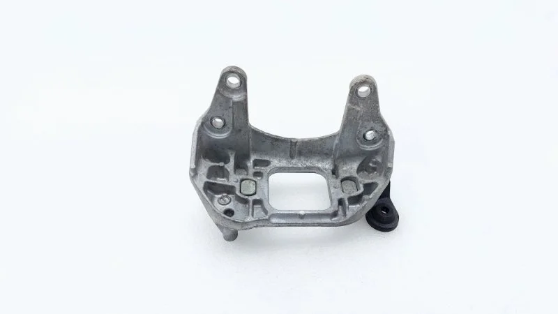 Кронштейн опоры акпп Nissan X-Trail 2017 T32