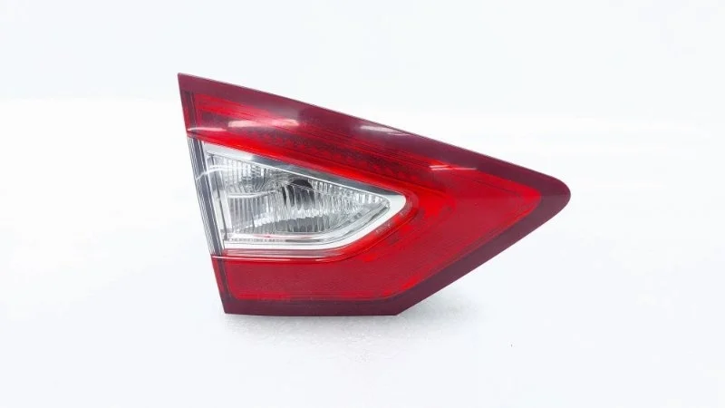 Фонарь Ford Mondeo 2017 5