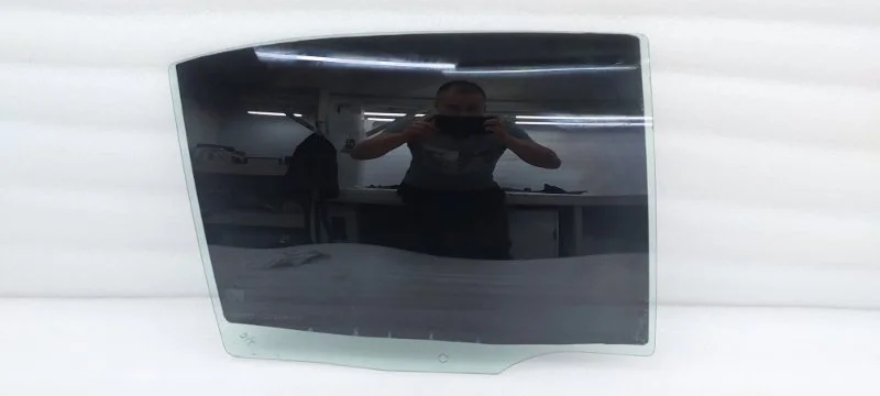 Стекло двери Skoda Octavia 2017 A7