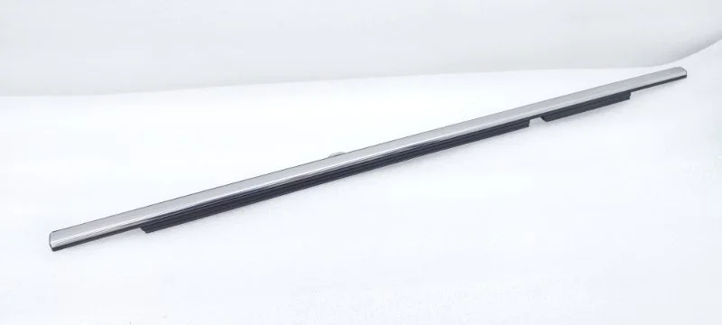 Молдинг стекла двери Cadillac Escalade 2016 K2