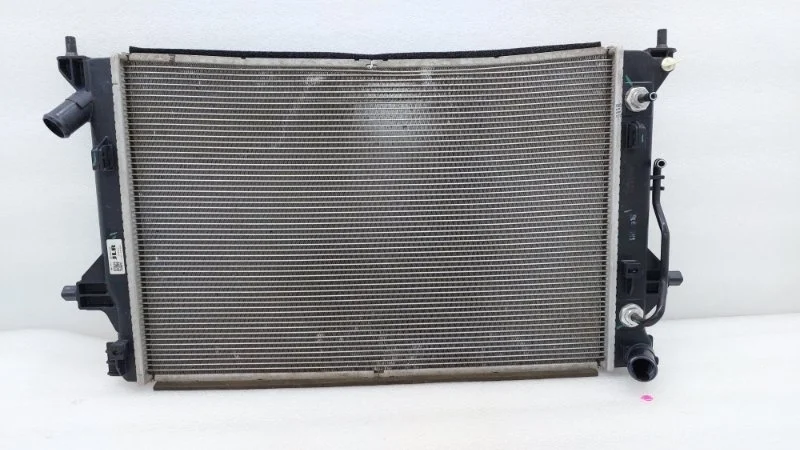 Радиатор основной Kia Ceed 2021 CD