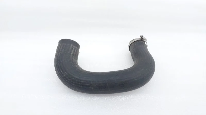 Патрубок интеркулера Audi Q8 2019 4MN