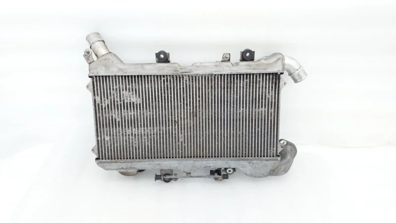 Интеркулер Toyota Land Cruiser 2012 200