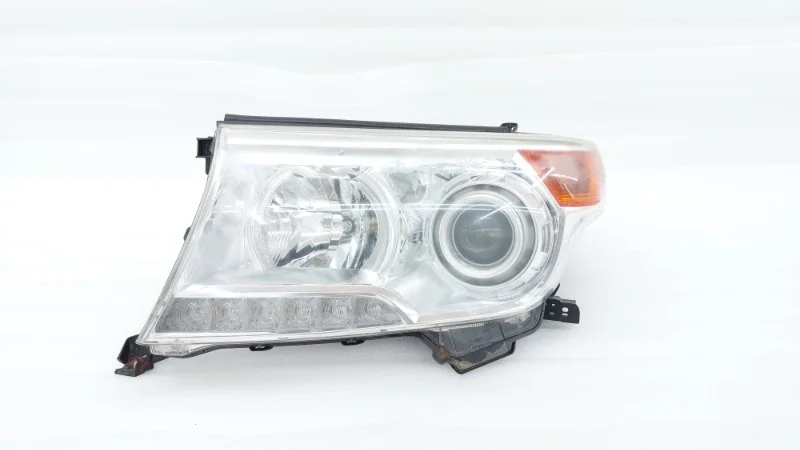 Фара Toyota Land Cruiser 2012 200