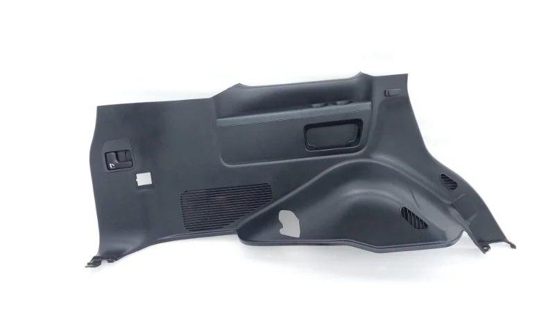 Обшивка багажника Toyota Land Cruiser 2012 200