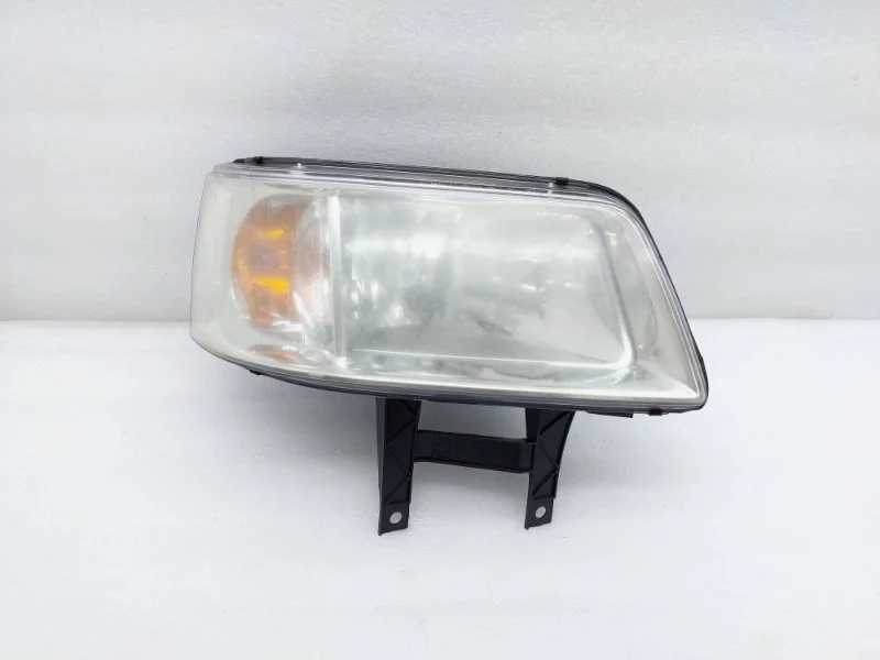 Фара Volkswagen Transporter 2007 T5