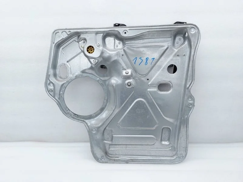 Стеклоподъемник Volkswagen Transporter Caravelle 2014 T5