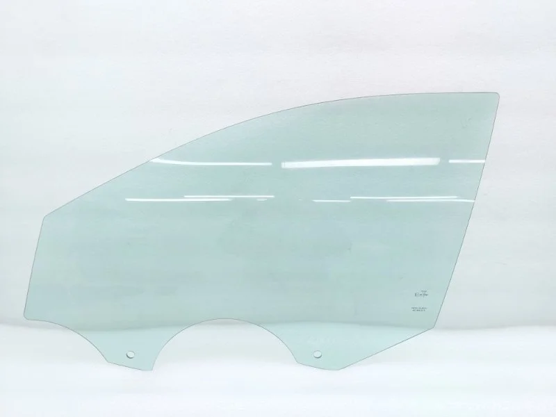 Стекло двери Skoda Rapid 2021 NK6